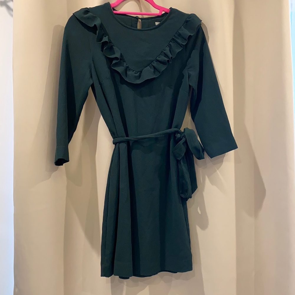 Green Christmas dress perfect for the holidays